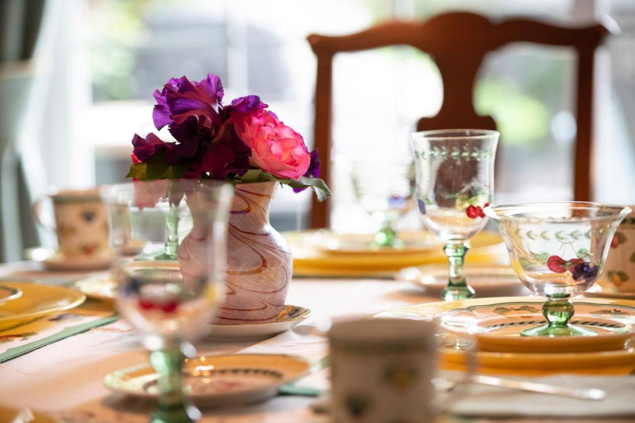 Twiningretreat Bed & Breakfast Niagara-on-the-Lake Exterior foto